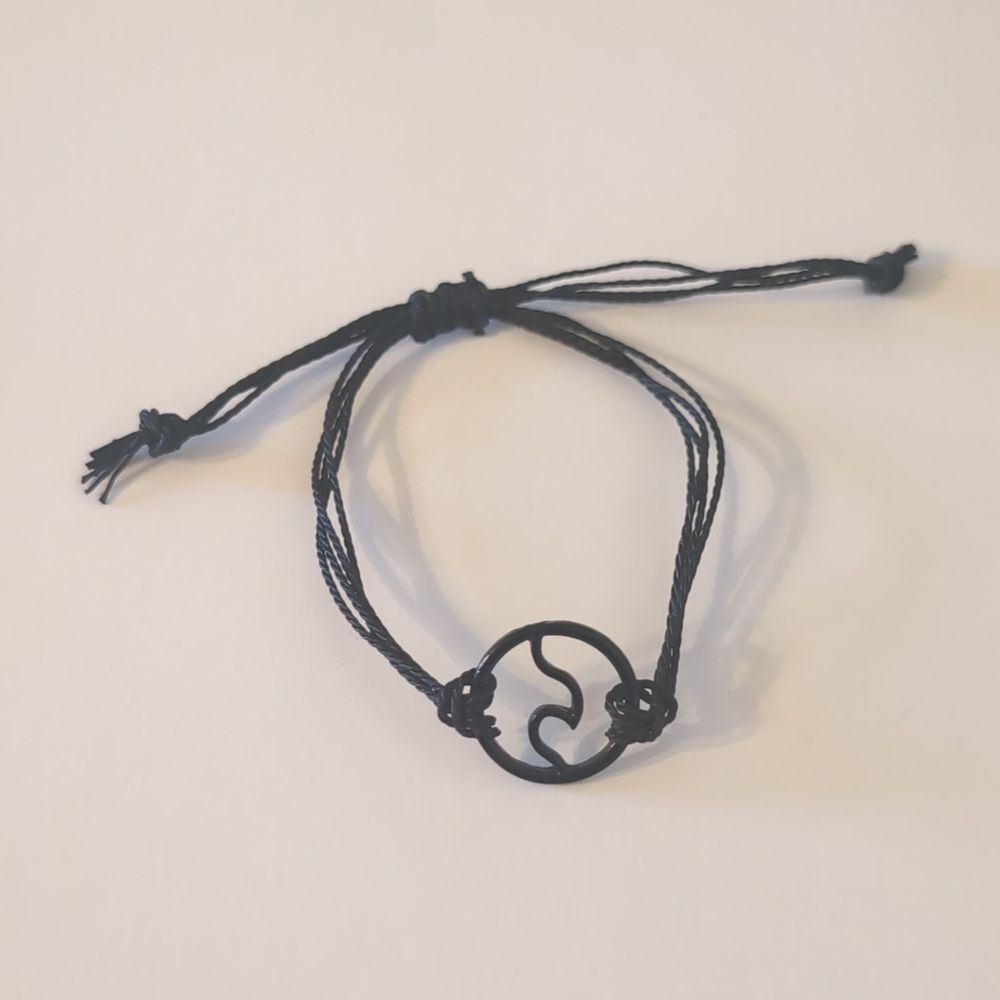 759 4Ocean Black Adjustable Slider Bracelet - Picture 3 of 4